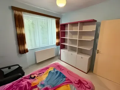 dormitor cu birou apartament vanzare cumparare Baia Mare Maramureș